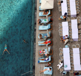 Stranded Gulf travellers gamble on their route home